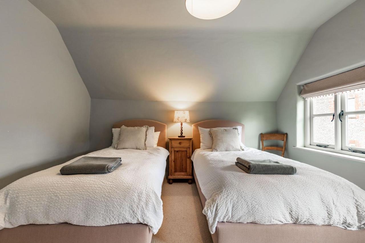 Salthouse Host & Stay - White End מראה חיצוני תמונה